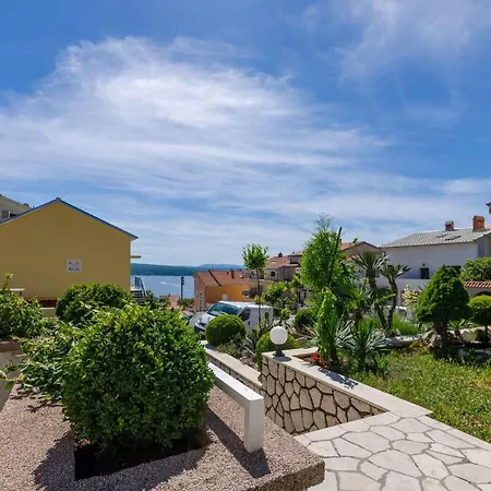 Two-bedroom In 6 Apartman Crikvenica