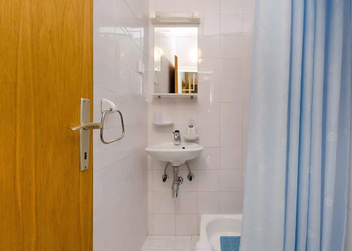 Two-bedroom In 6 Crikvenica